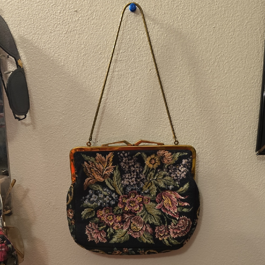 Never Used Brand New Condition 1950s Vintage Floral Tapestry Clutch